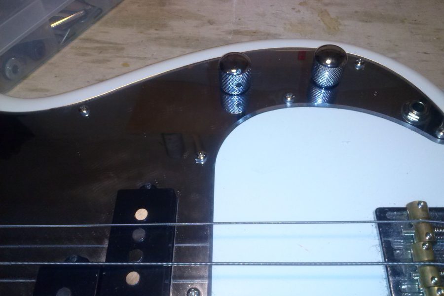 Liutaio Siena per riparazione strumenti musicali a corda